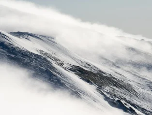 Yoğun İş Temposunda Sağlıklı Beslenmek İçin Pratik ve Uygulanabilir Öneriler